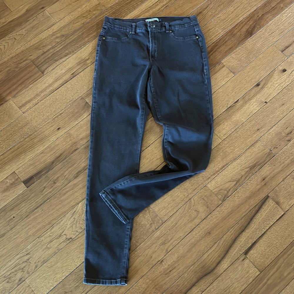 Brown Bandolino jeans